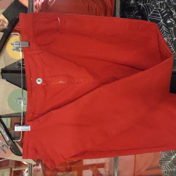 Blue Connection | Women's Red Jean 38x32 Pant NWT - Picture 3 of 5